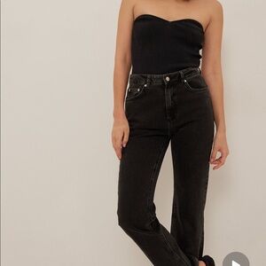 Sweetheart neck knit sleeveless crop top